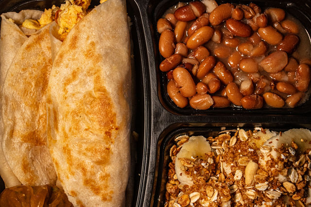 Desayuno con burritos